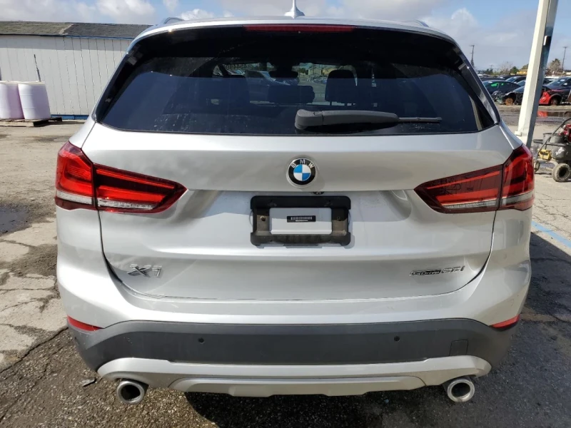 BMW X1, снимка 4 - Автомобили и джипове - 49405284