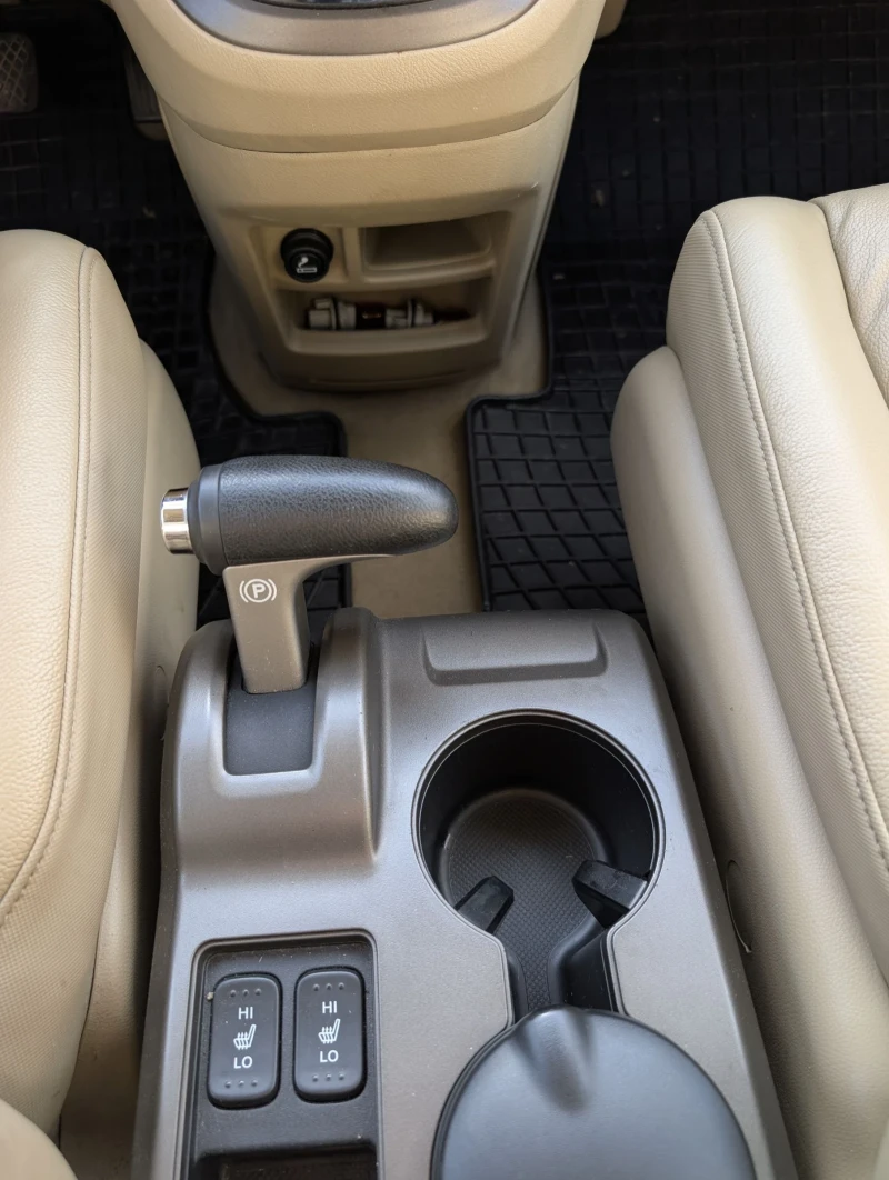 Honda Cr-v Distronic, снимка 10 - Автомобили и джипове - 52514913