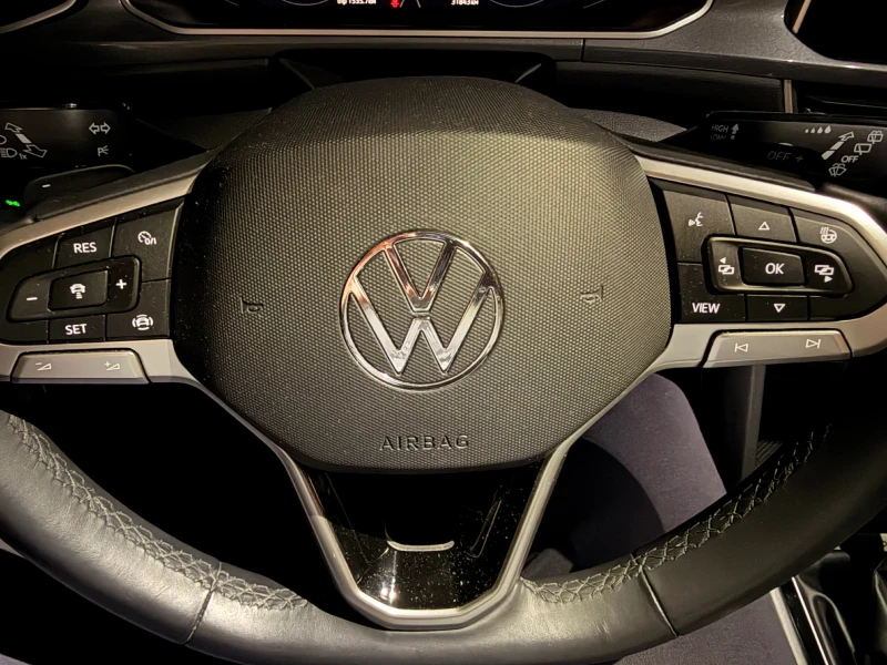 VW T-Roc  2.0 TDI SCR 4Motion DSG, снимка 11 - Автомобили и джипове - 52851719