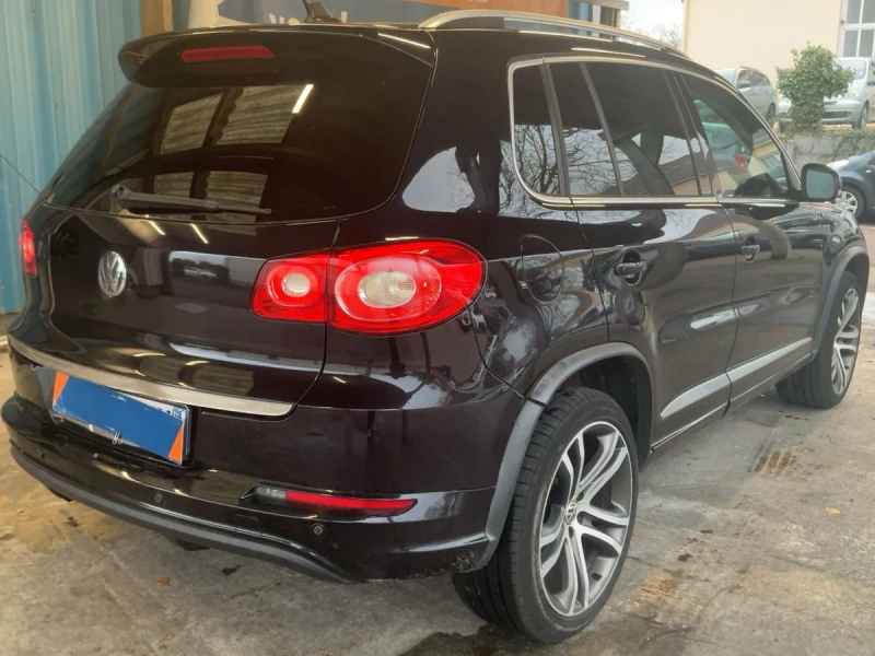 VW Tiguan Sportline 4х4/Камера/Панорама/Кожен салон/Подгрев, снимка 3 - Автомобили и джипове - 53034246