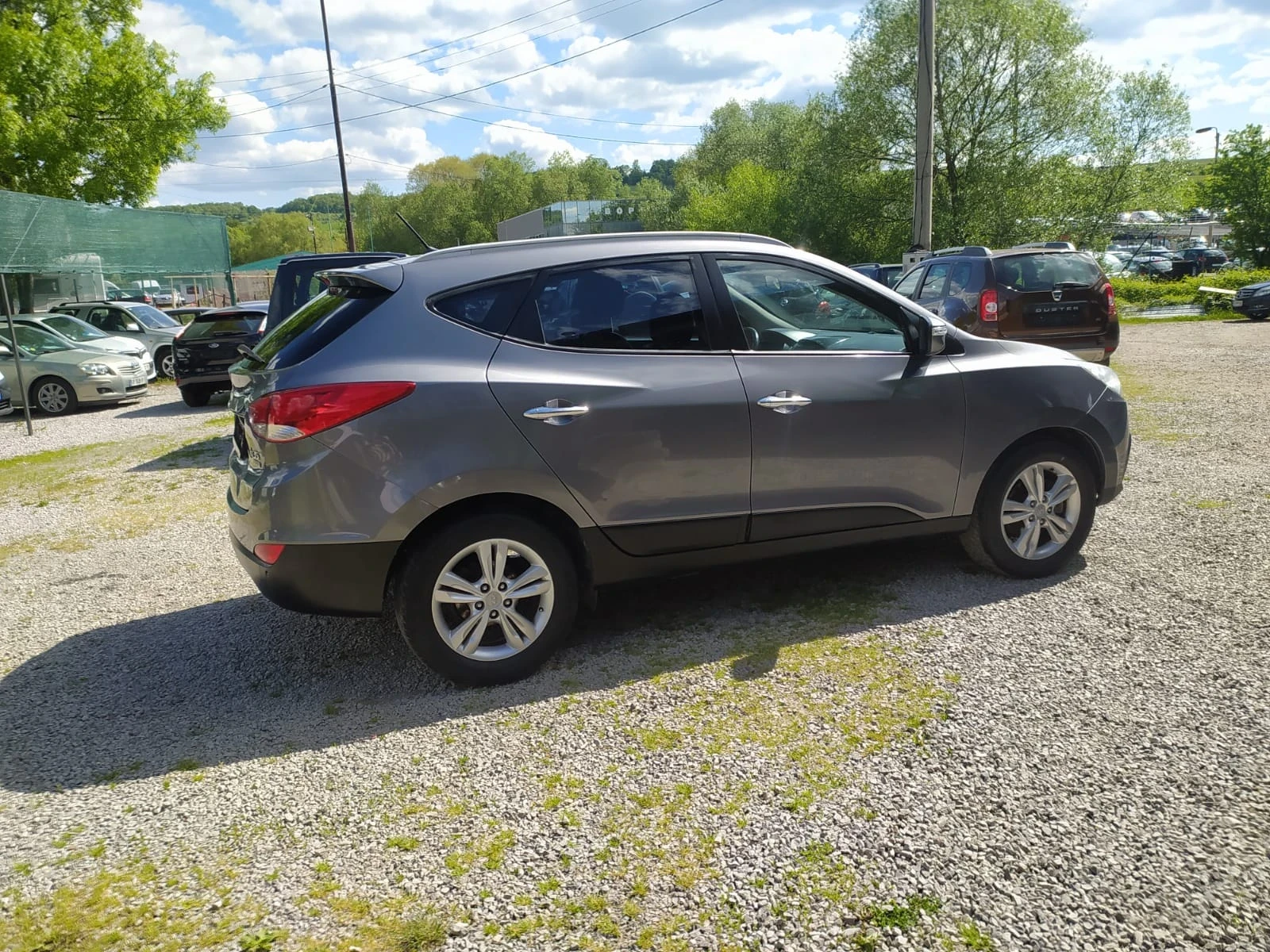 Hyundai IX35 1.7 - изображение 8