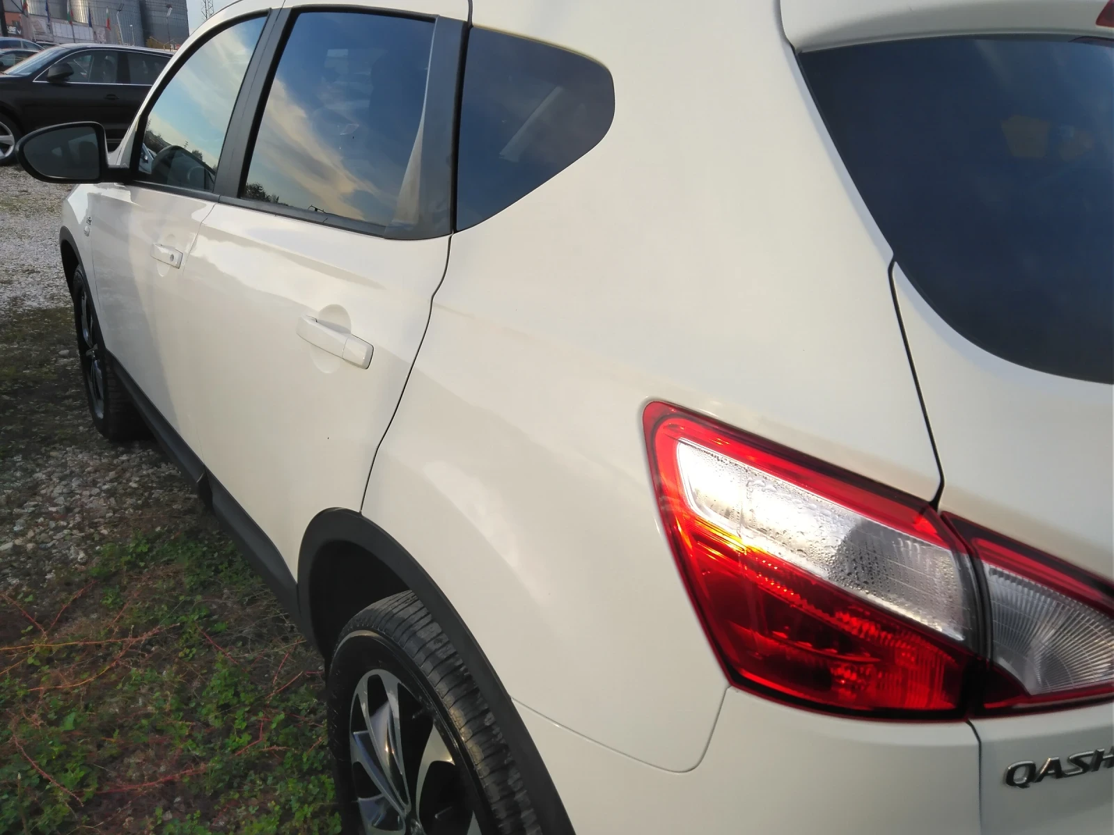 Nissan Qashqai 2.0  150 . | Mobile.bg   5