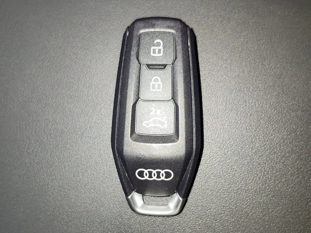 Audi Q5 2025 2.0 TFSI QUATTRO * БЕЗ ПЪРВОНАЧАЛНА ВНО - изображение 7