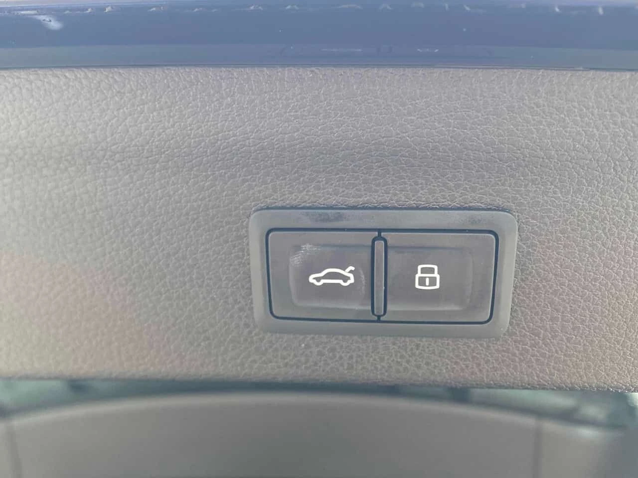 Audi Q3 * 45 TFSI quattro * CARFAX * ����* DIGITAL | Mobile.bg � ����������� 15