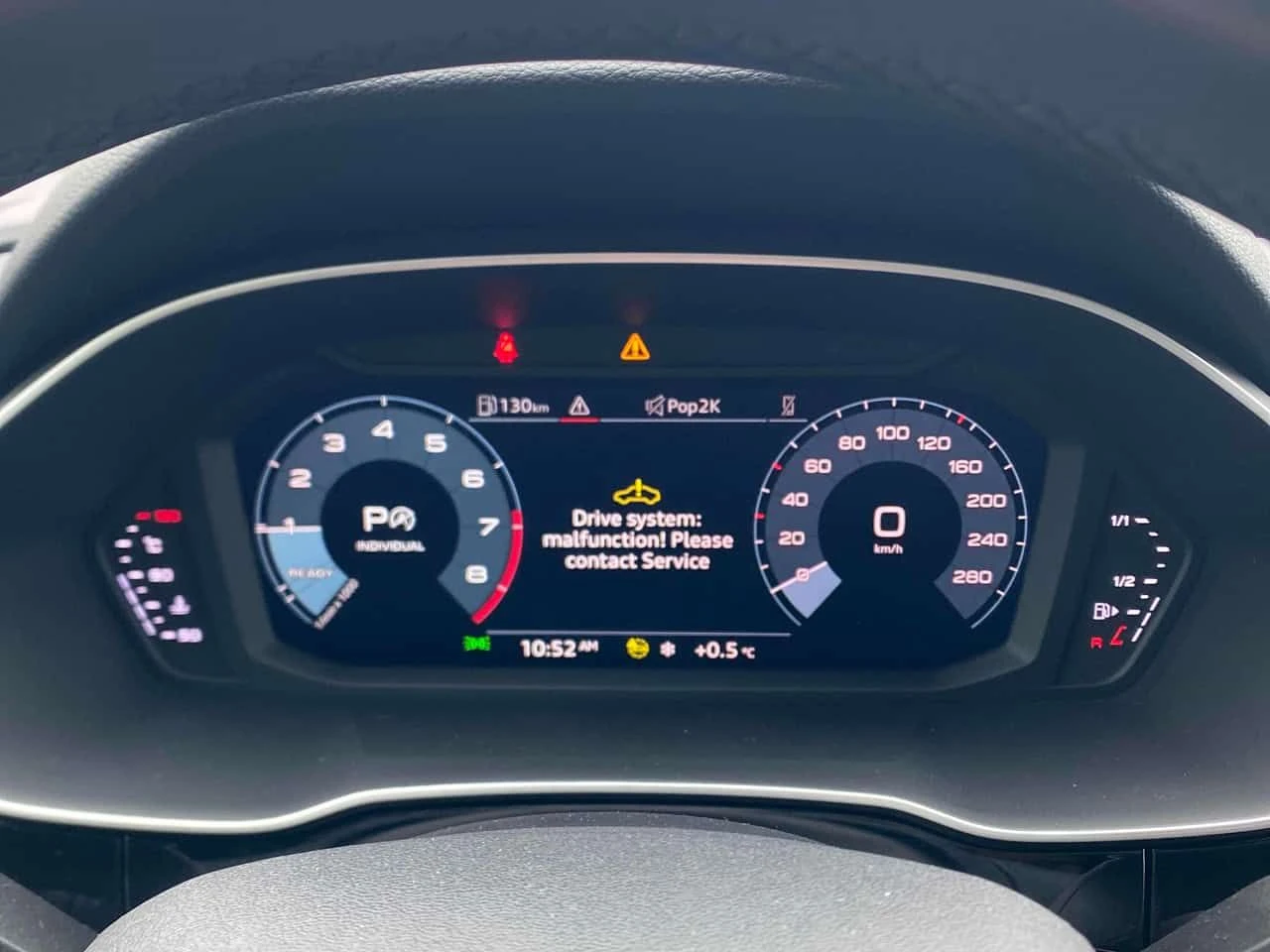 Audi Q3 * 45 TFSI quattro * CARFAX * ����* DIGITAL | Mobile.bg � ����������� 10