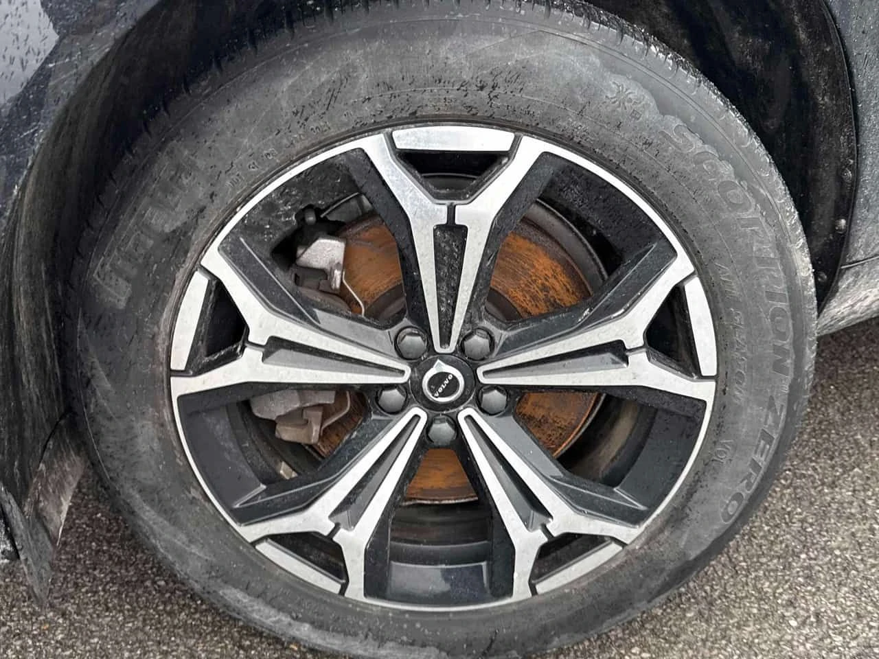 Volvo XC60 Momentum  CARFAX, снимка 7 - Автомобили и джипове - 53845867