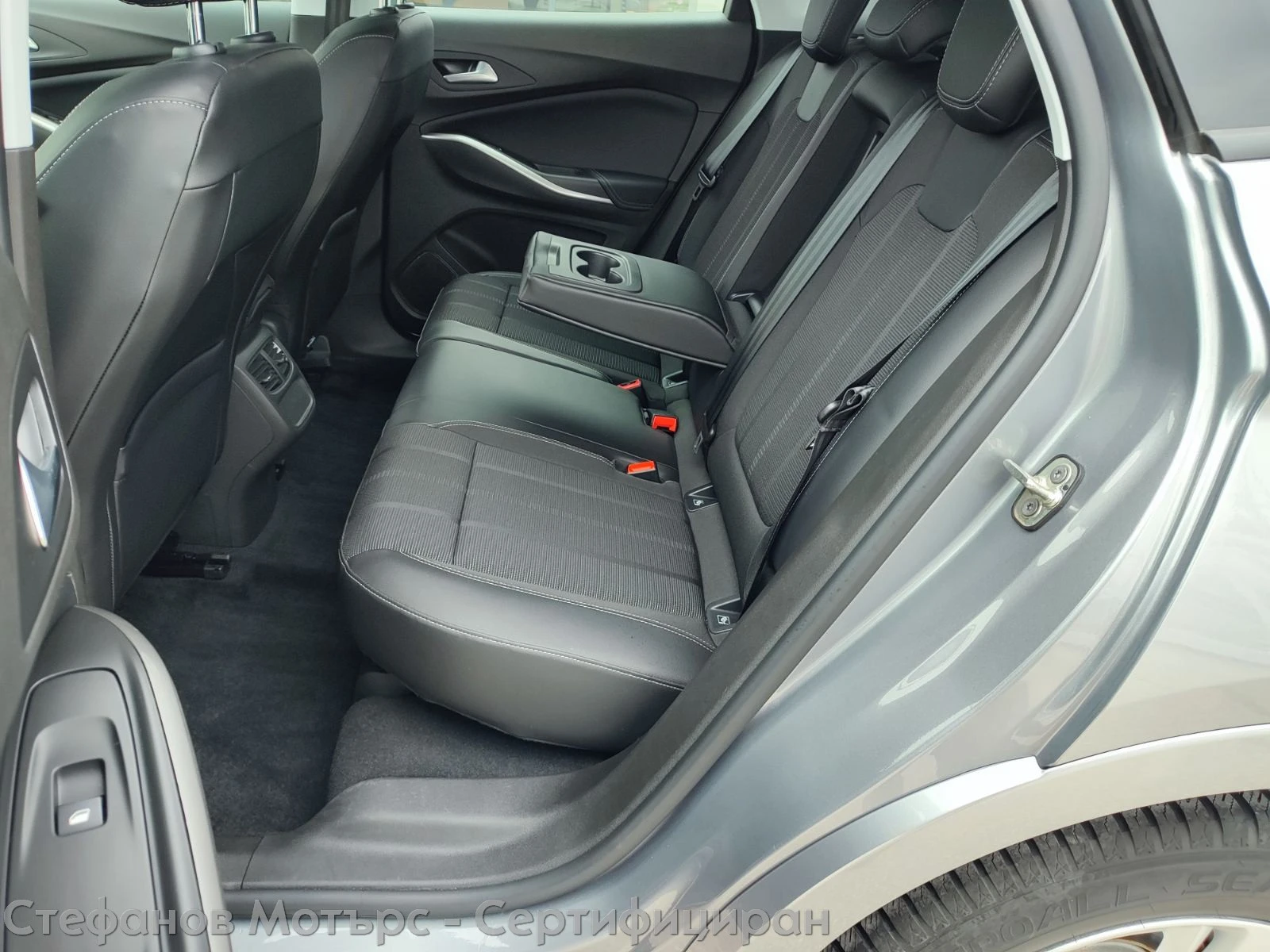 Opel Grandland X Enjoy 1.2 Turbo (130hp) AT8 | Mobile.bg � ����������� 13