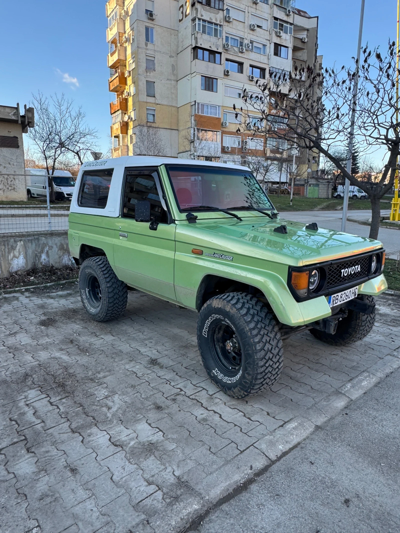 Toyota Land cruiser 2, 4