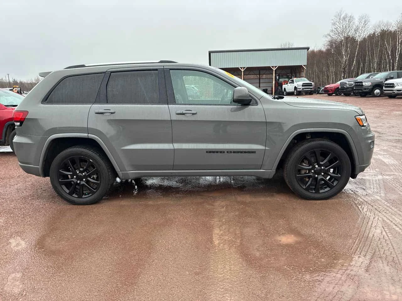 Jeep Grand cherokee Altitude| DISTRONIC| ШИБИДАХ| ПОДГРЕВИ| КЛИП МОТОР, снимка 4 - Автомобили и джипове - 54460092