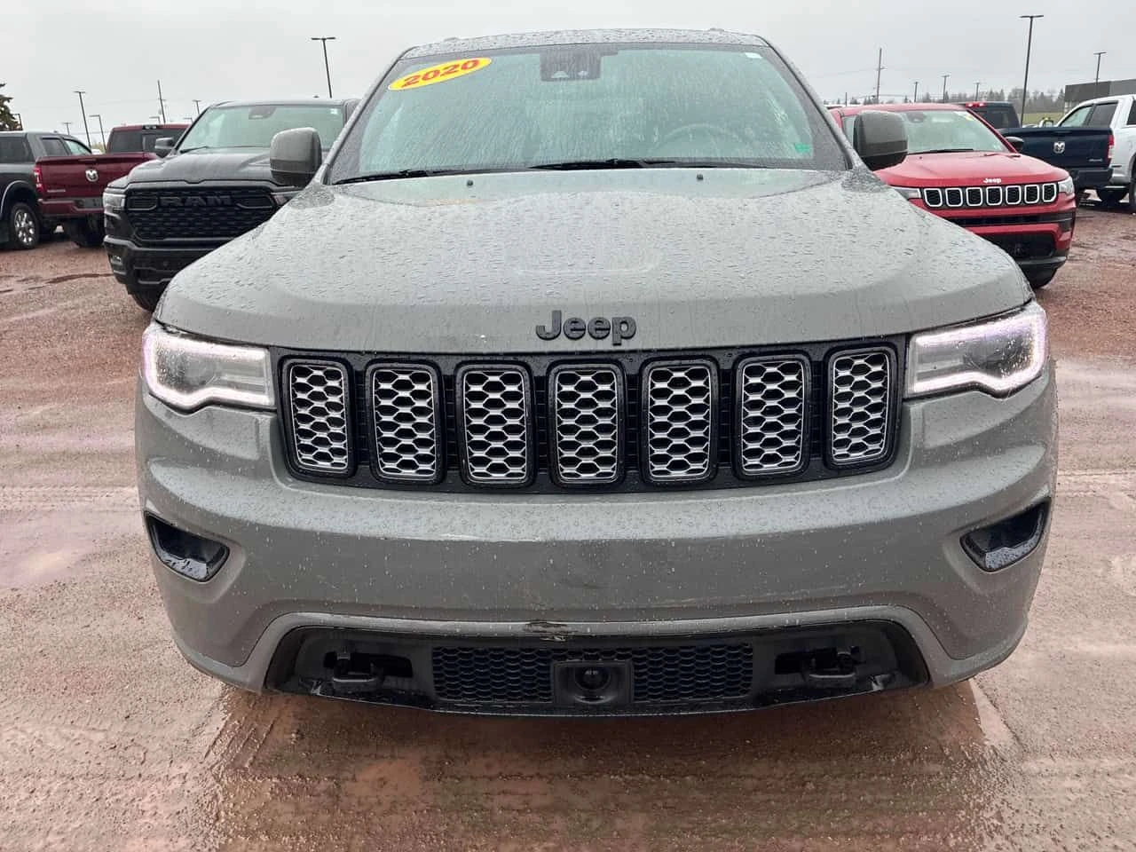 Jeep Grand cherokee Altitude| DISTRONIC| ШИБИДАХ| ПОДГРЕВИ| КЛИП МОТОР, снимка 2 - Автомобили и джипове - 54460092