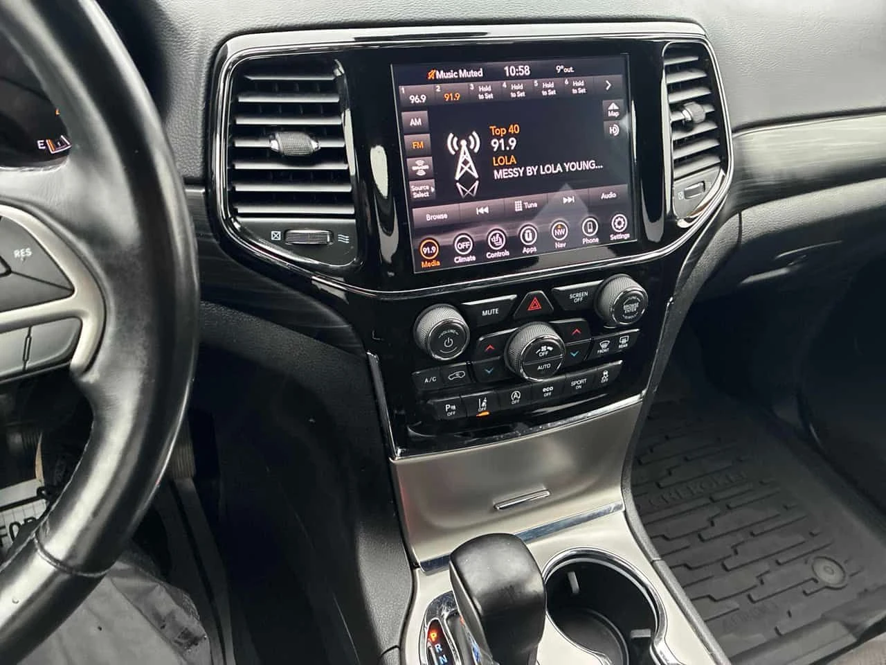 Jeep Grand cherokee Altitude| DISTRONIC| ШИБИДАХ| ПОДГРЕВИ| КЛИП МОТОР, снимка 9 - Автомобили и джипове - 54460092