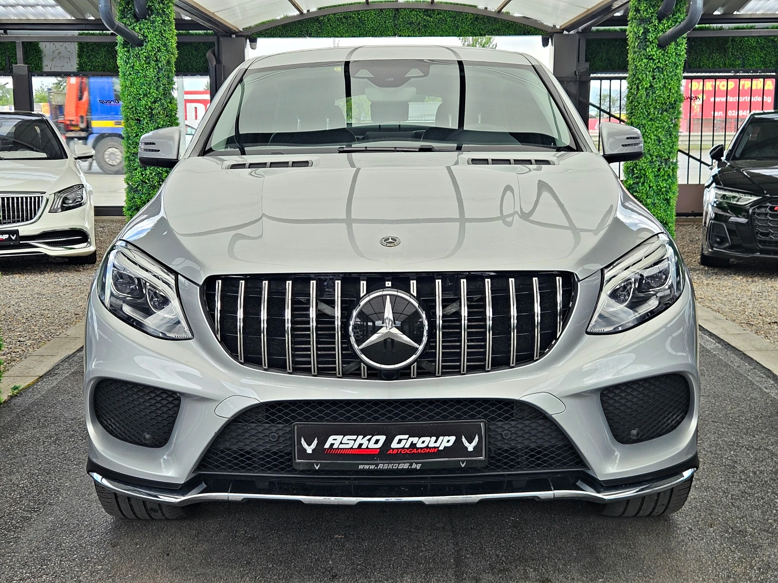 Mercedes-Benz GLE 350 AMG/COUPE/DISTRONIC/CAMERA/CAR PLAY/AIRMATIC/LIZIN, снимка 2 - Автомобили и джипове - 54530845