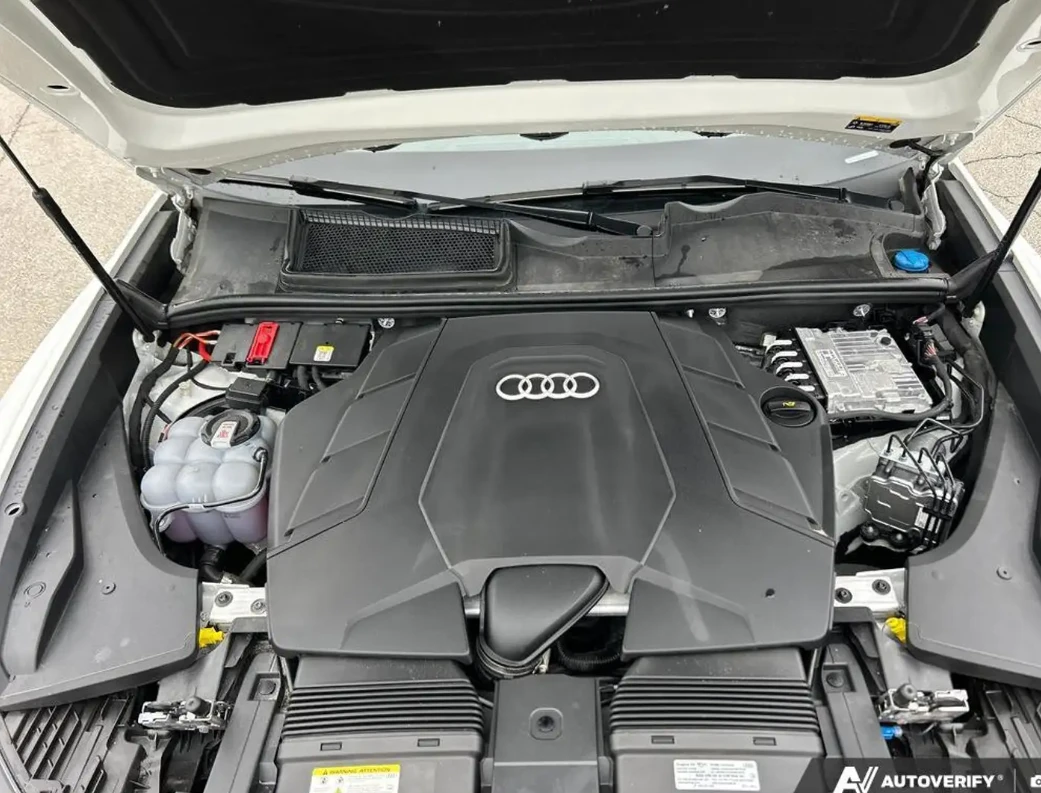 Audi Q8 PROGRESSIVE, снимка 15 - Автомобили и джипове - 55943838