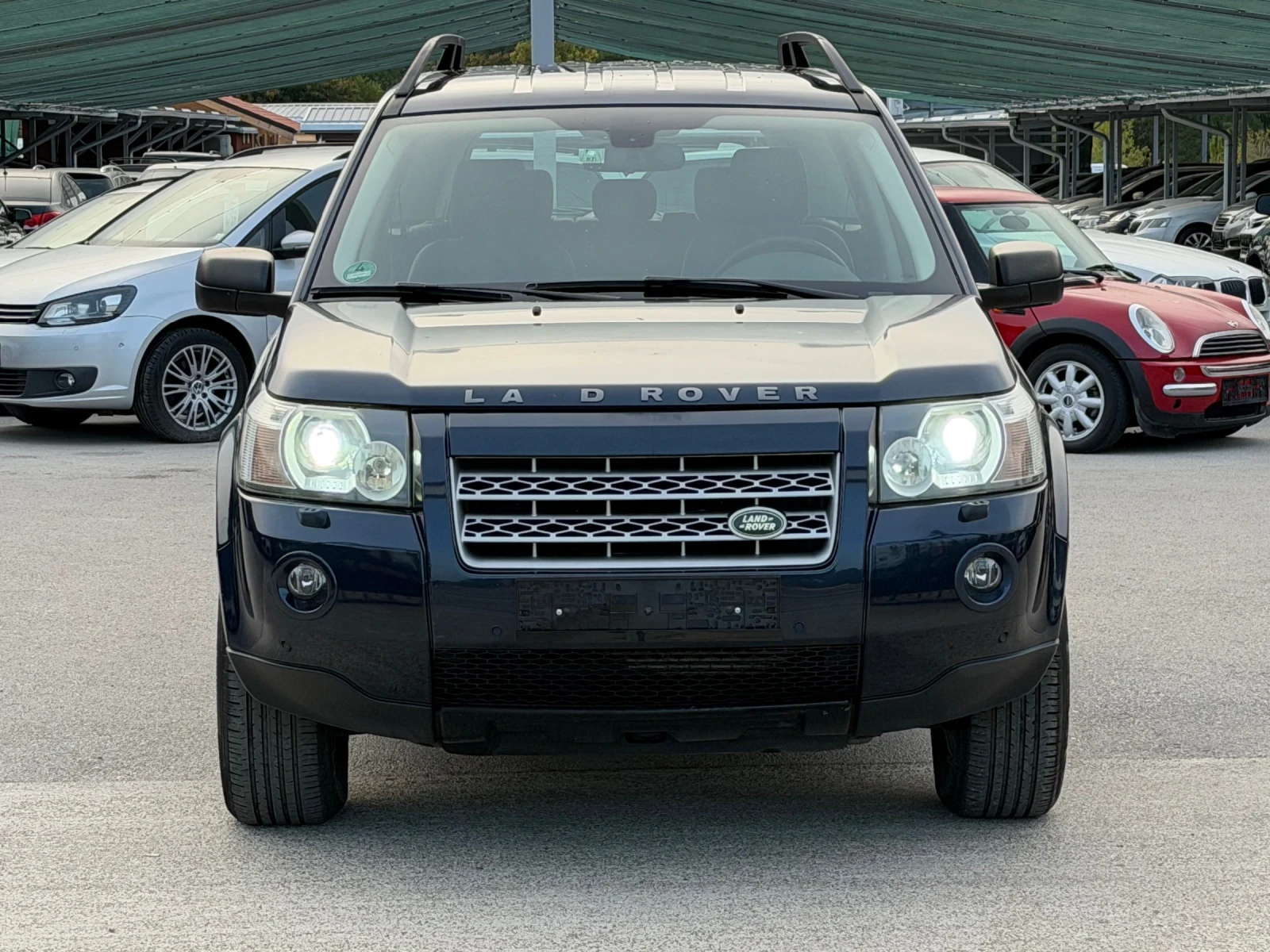Land Rover Freelander 2.2TD4 АВТОМАТ ИТАЛИЯ, снимка 15 - Автомобили и джипове - 55946800