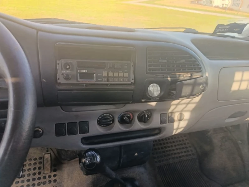 Ford Transit 2.5 D  133000КМ, снимка 13 - Бусове и автобуси - 47973033