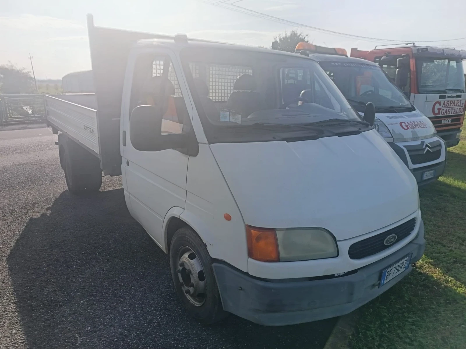 Ford Transit 2.5 D  133000КМ - изображение 6