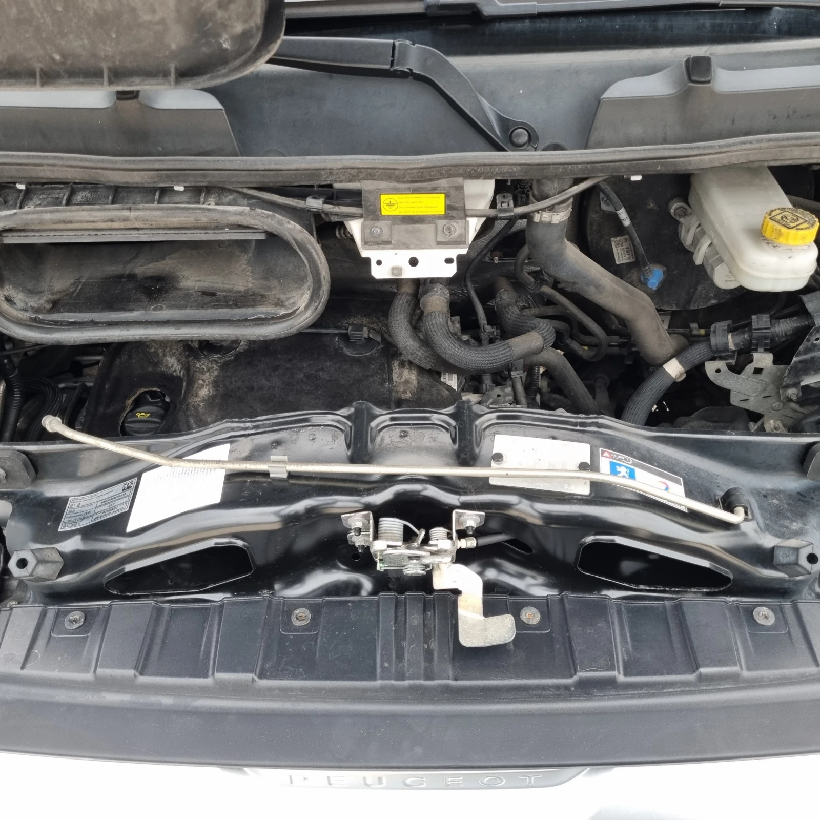 Peugeot Boxer   3.33 | Mobile.bg   16