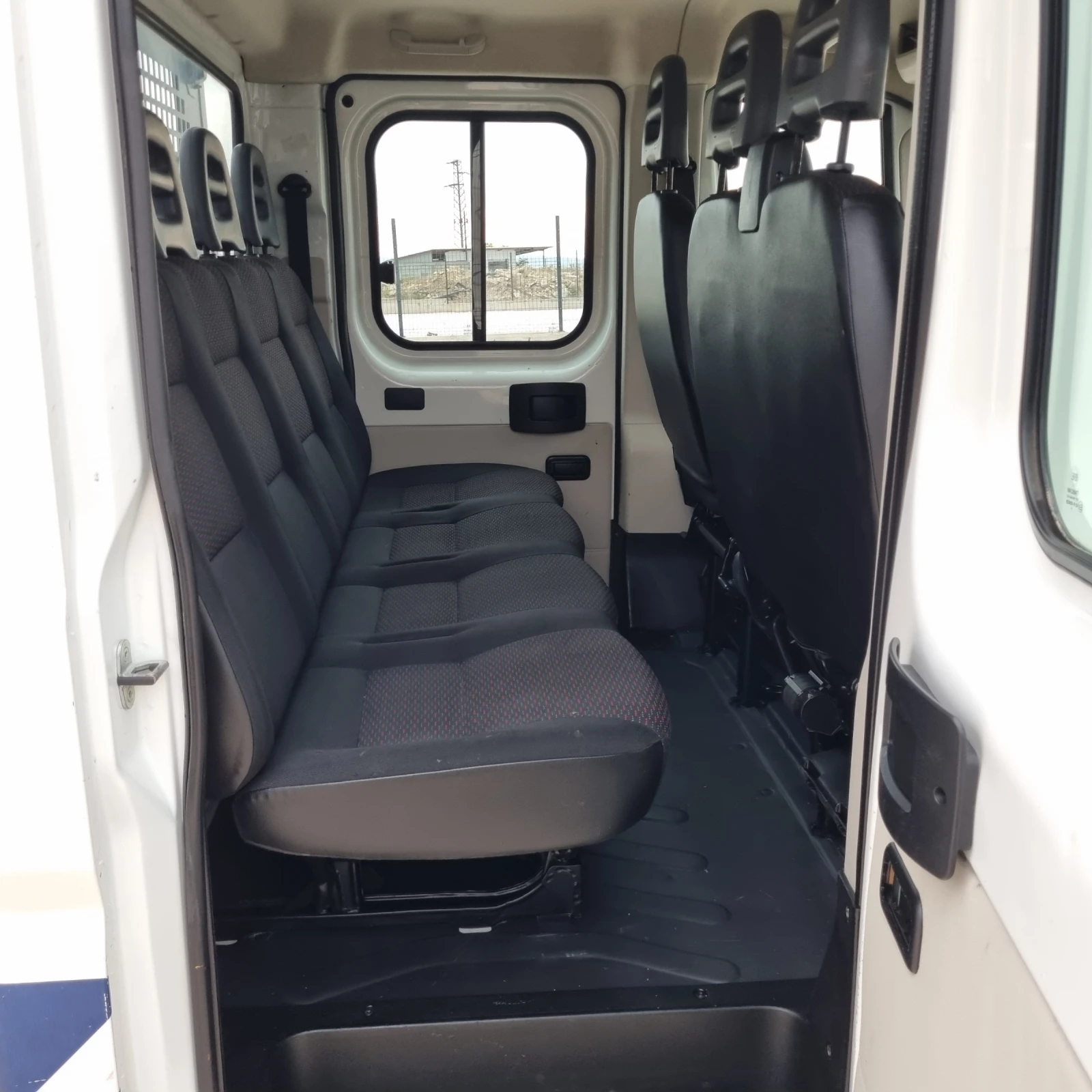 Peugeot Boxer Нов Внос 3.33м - изображение 10