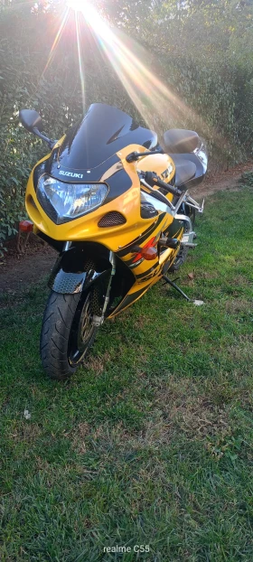 Suzuki Gsxr 750, снимка 3