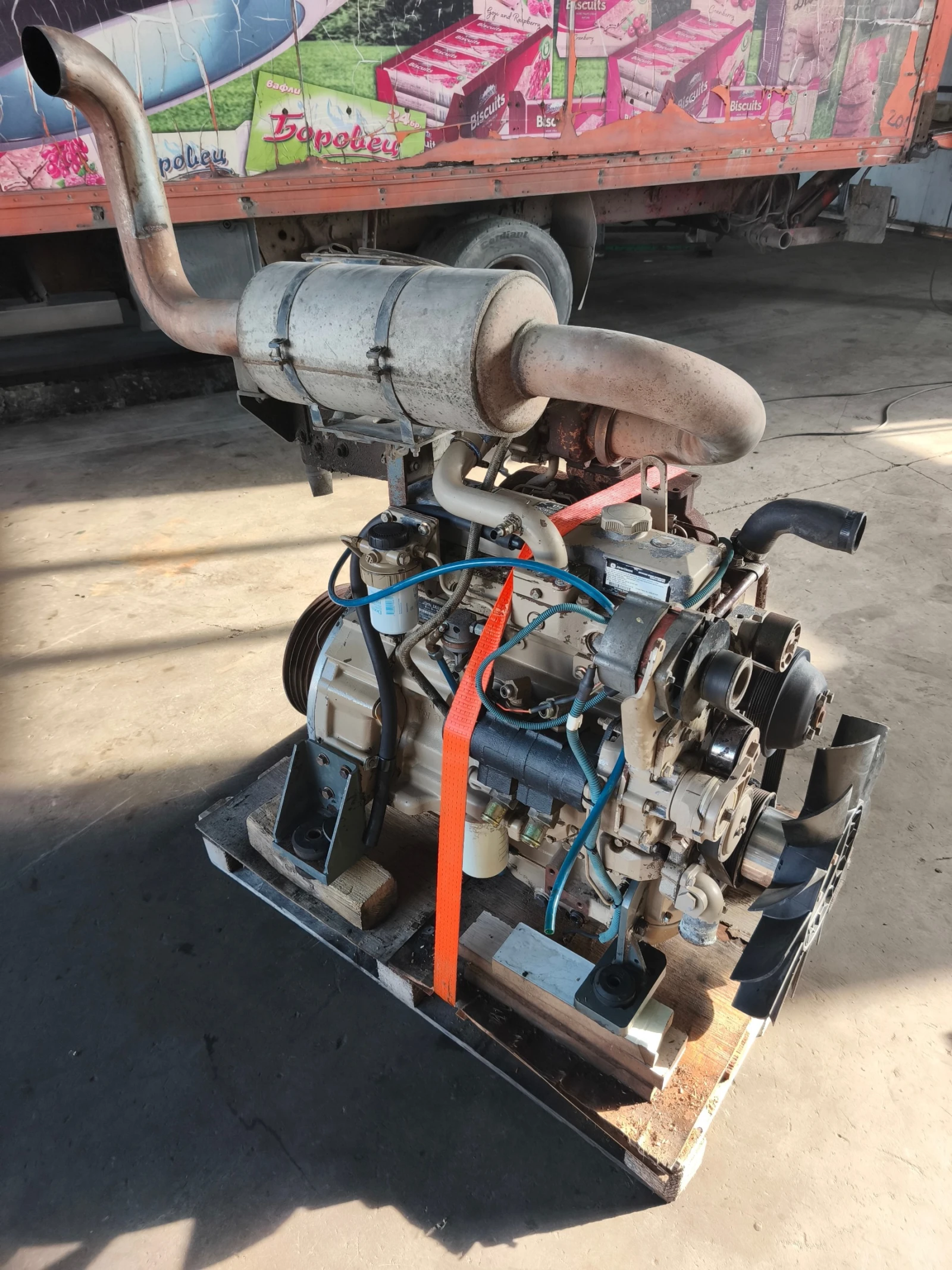 Трактор John Deere Двигател  - изображение 2