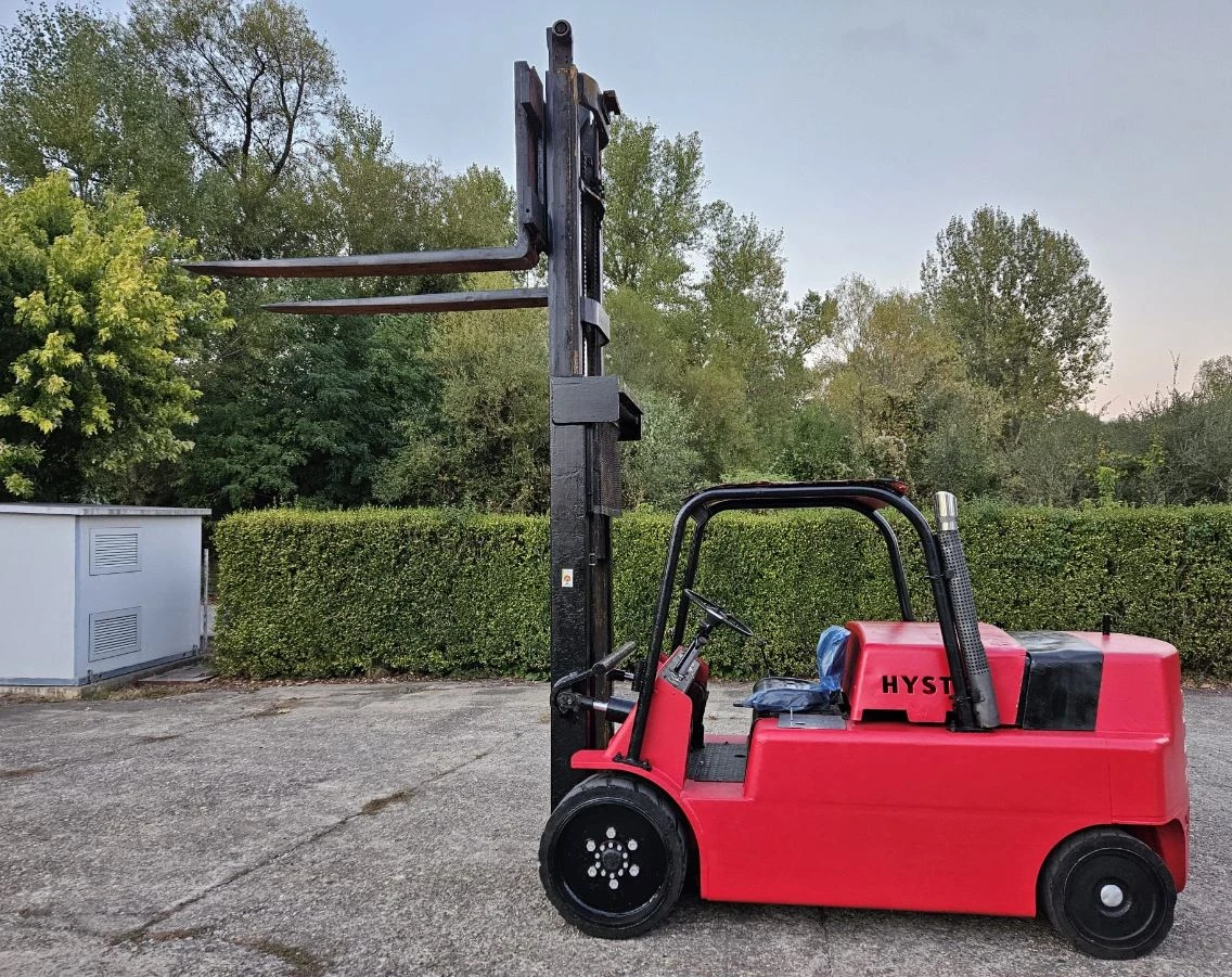 Мотокар Hyster вдига 7.5т перкинс мотор 