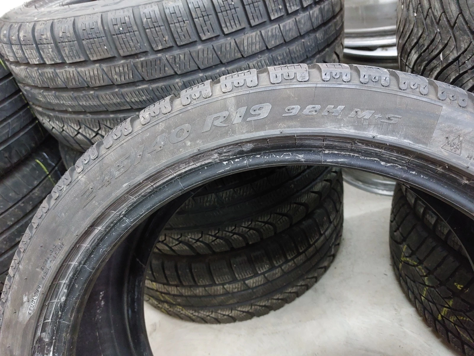 ���� 245/40R19 | Mobile.bg � ����������� 10