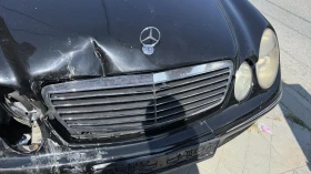 Mercedes-Benz E 270 E270 CDI На части или цяла, снимка 15