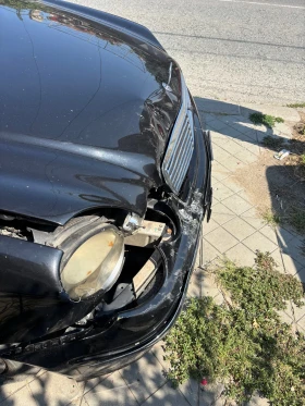 Mercedes-Benz E 270 E270 CDI На части или цяла, снимка 16