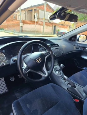 Honda Civic 8 генерация, снимка 6