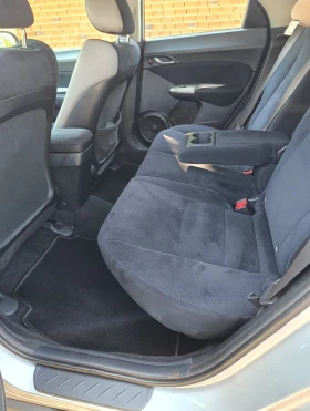 Honda Civic 8 генерация, снимка 10
