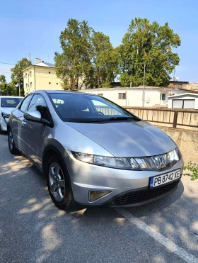 Honda Civic 8 генерация, снимка 2
