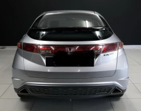 Honda Civic 1.8, снимка 2