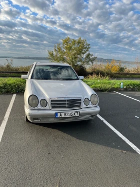 Mercedes-Benz E 200, снимка 5