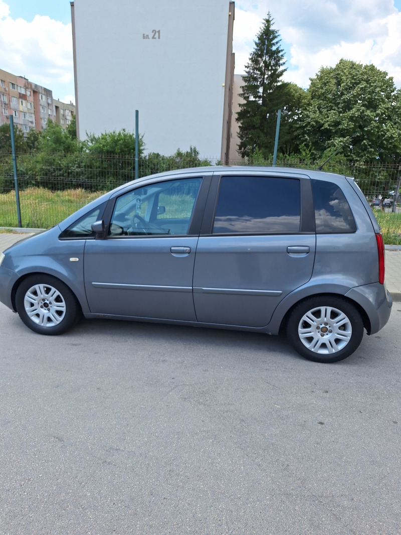 Fiat Idea, снимка 4 - Автомобили и джипове - 46258799