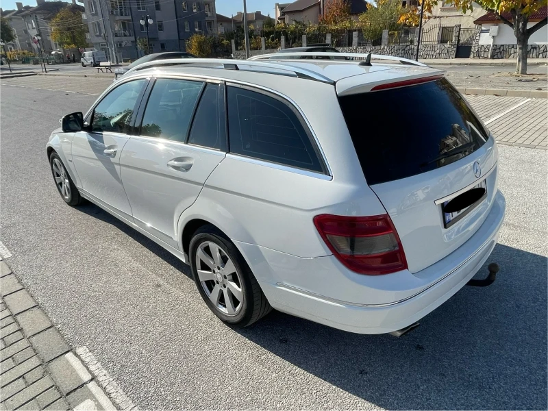 Mercedes-Benz C 320 Avantgarde , снимка 5 - Автомобили и джипове - 47908913