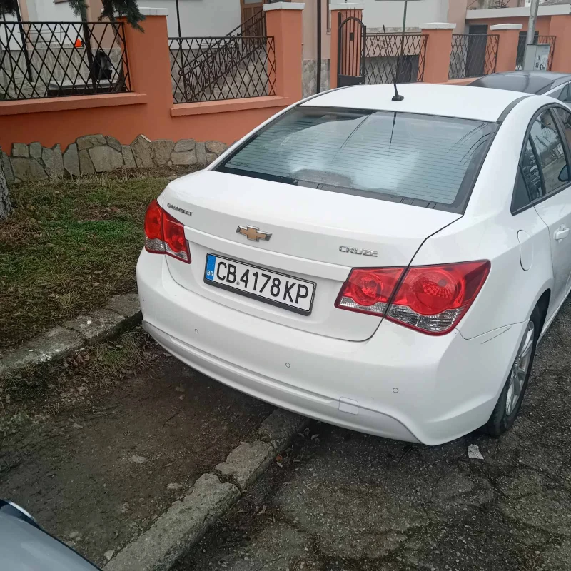 Chevrolet Cruze, снимка 5 - Автомобили и джипове - 48926001