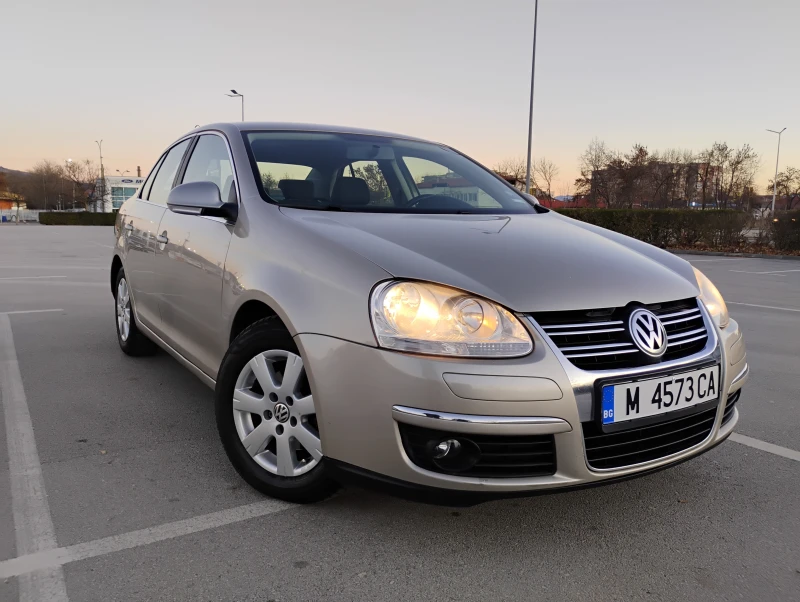 VW Jetta 1.9TDI* 105кс* КЛИМА* РЕГ* , снимка 1 - Автомобили и джипове - 48090117