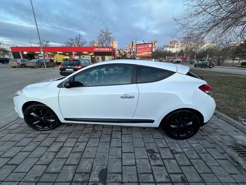 Renault Megane, снимка 6 - Автомобили и джипове - 48994591