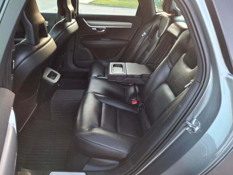 Volvo S90 MOMENTUM, FULL EXTRI, снимка 13 - Автомобили и джипове - 52527775