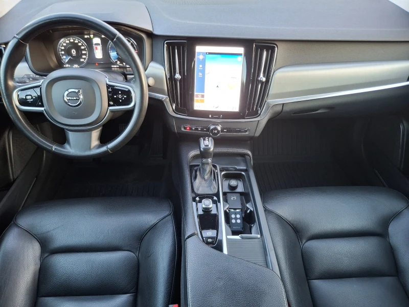 Volvo S90 MOMENTUM, FULL EXTRI, снимка 8 - Автомобили и джипове - 52527775