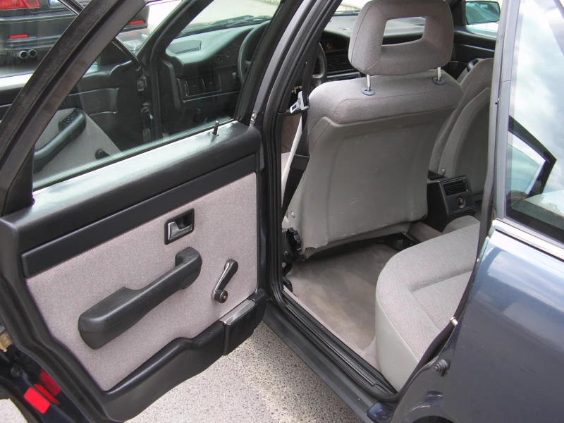 Audi 100 2, 3 E NF, снимка 10 - Автомобили и джипове - 50861715