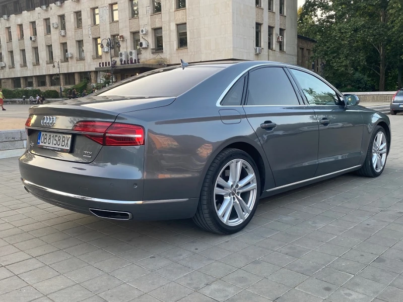 Audi A8 Design Selection, снимка 2 - Автомобили и джипове - 51001414