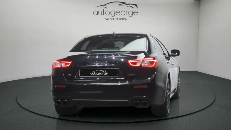 Maserati Ghibli 3.0, снимка 4 - Автомобили и джипове - 52447857