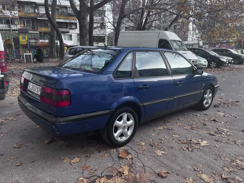 VW Passat Passat, снимка 6 - Автомобили и джипове - 52510757