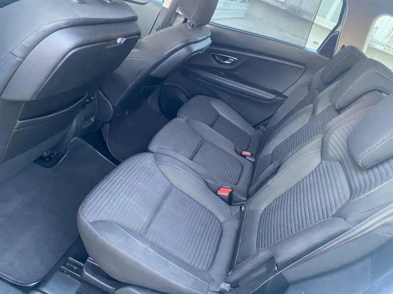 Renault Grand scenic 1.7D 2017G 7места EVRO6 NAVI , снимка 10 - Автомобили и джипове - 53106373