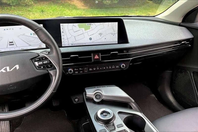 Kia EV6 AWD | NAV | CAMERA | BLIND SPOT, снимка 11 - Автомобили и джипове - 53327019