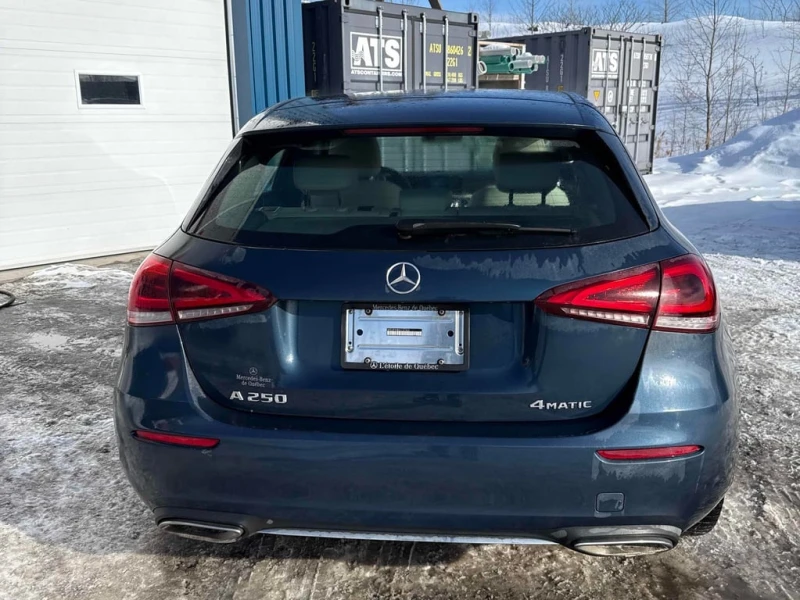 Mercedes-Benz A 250 * CARFAX * ПОДГРЕВИ* ШИБИДАХ, снимка 5 - Автомобили и джипове - 53387690