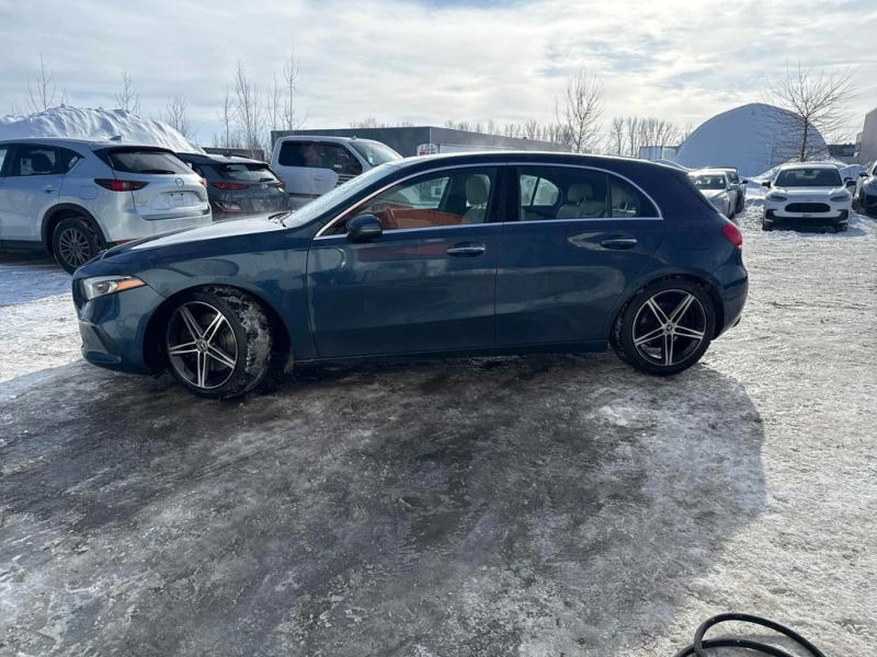 Mercedes-Benz A 250 * CARFAX * ПОДГРЕВИ* ШИБИДАХ, снимка 3 - Автомобили и джипове - 53387690
