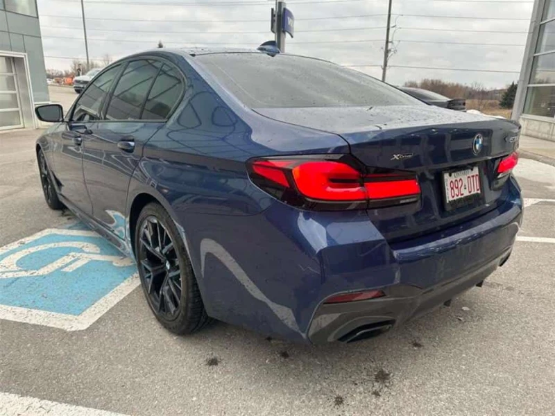 BMW 530 * PREMIUM ENHANCED | M SPORT PKG | HARMON KARDON S, снимка 4 - Автомобили и джипове - 53535405