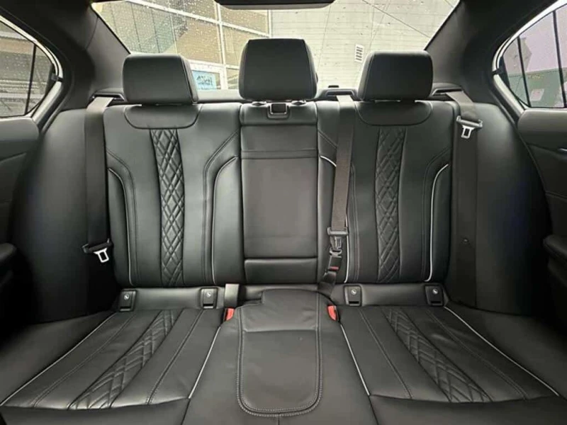 BMW 530 * PREMIUM ENHANCED | M SPORT PKG | HARMON KARDON S, снимка 14 - Автомобили и джипове - 53535405